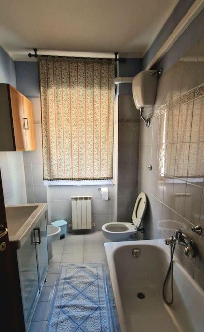 Roman Holiday House Luaran gambar