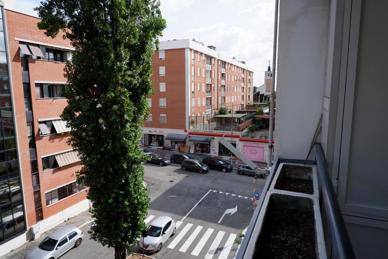 Roman Holiday House Luaran gambar
