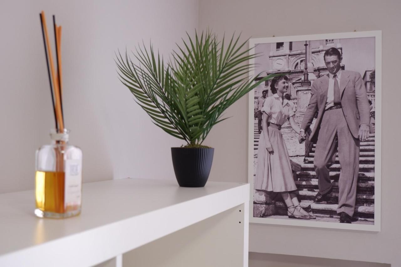 Roman Holiday House Luaran gambar